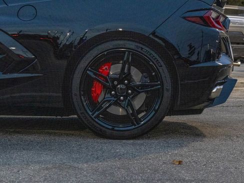 Used 2020 Chevrolet Corvette Stingray Premium Cpe w/ 3LT Preferred Equipment Group image 40