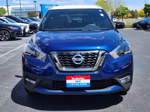 Used 2019 Nissan Kicks SR w/ SR Premium Package FWD image 5