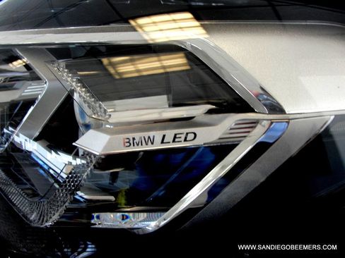 Used 2022 BMW X4 xDrive30i w/ M Sport Package 2 image 5