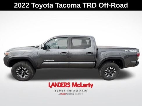 Used 2022 Toyota Tacoma TRD Off-Road w/ Technology Package AWD/4WD image 3
