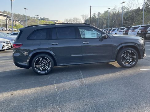 New 2026 Mercedes-Benz GLS 450 4MATIC image 5