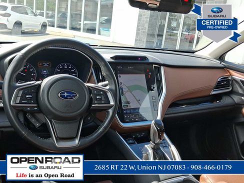 Used 2022 Subaru Outback Touring AWD/4WD image 16