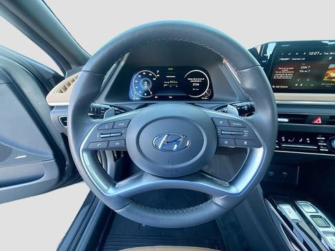 Used 2023 Hyundai Sonata Limited image 11