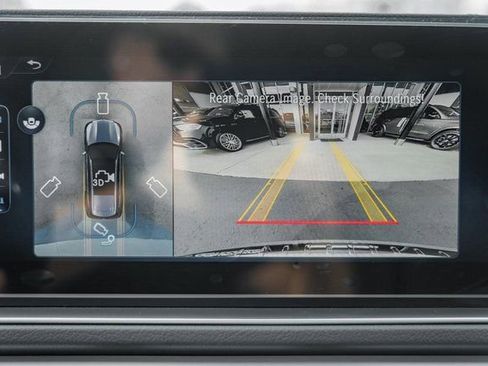 New 2026 Mercedes-Benz GLS 580 4MATIC image 40