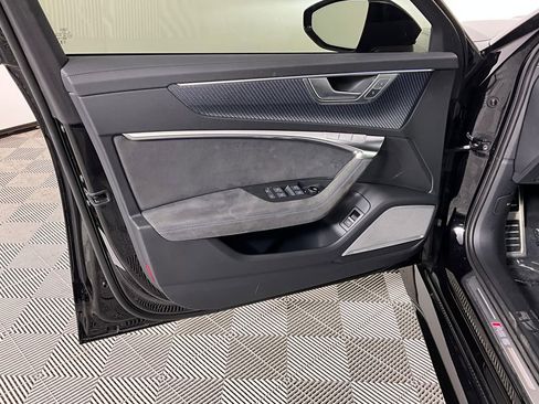 Used 2025 Audi RS 6 performance image 19