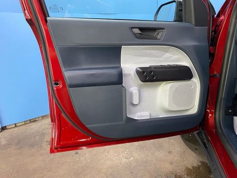 New 2025 Ford Maverick XLT w/ XLT Luxury Package AWD/4WD image 33