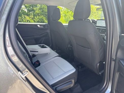 Used 2023 Ford Escape Active w/ Tech Pack #2 AWD/4WD image 34