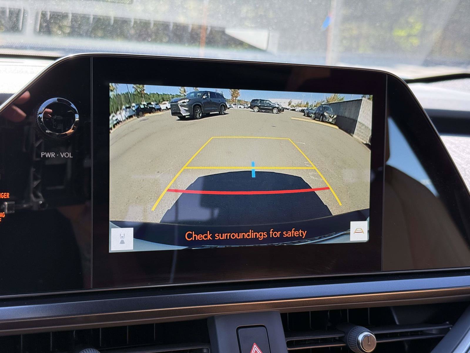 Used 2025 Lexus UX 300h AWD w/ Cold Area Package image 11