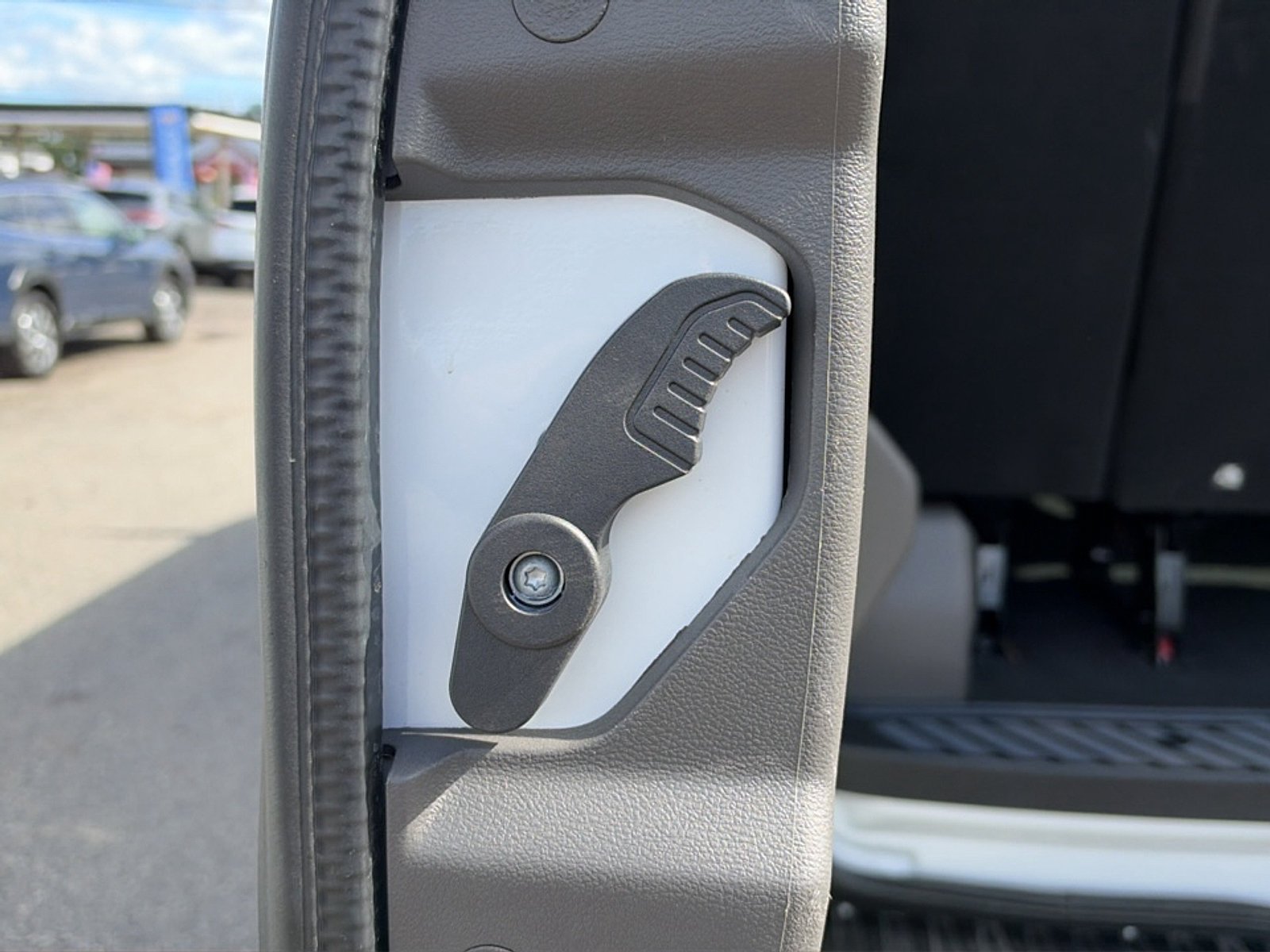 Used 2025 Ford Transit 350 XLT RWD image 27