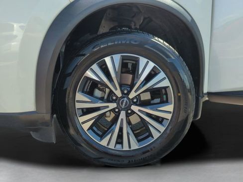 Certified 2023 Nissan Rogue SV image 47