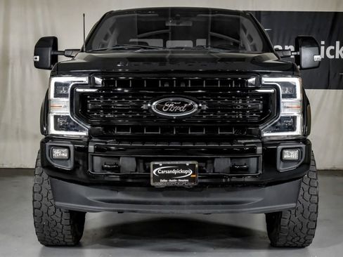 Used 2021 Ford F250 Lariat w/ Lariat Ultimate Package image 3