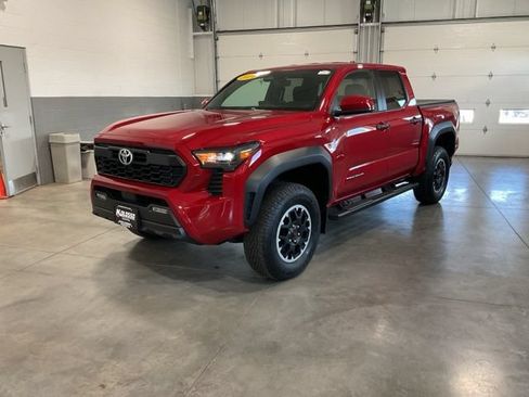 Used 2024 Toyota Tacoma TRD Off-Road AWD/4WD image 3