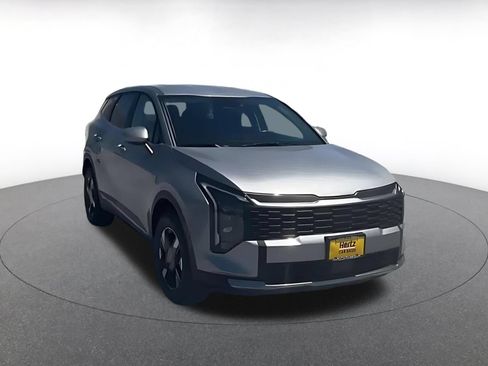 Used 2026 Kia Sportage LX AWD/4WD image 4