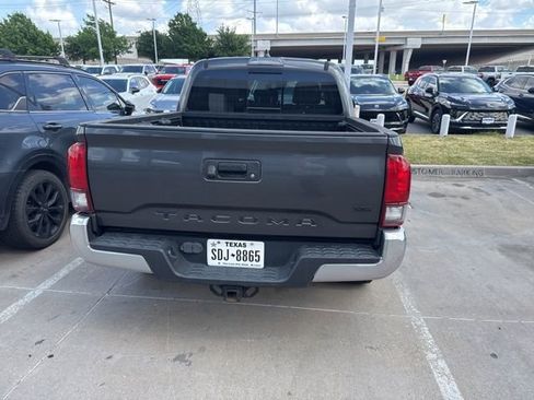 Used 2020 Toyota Tacoma SR5 image 7