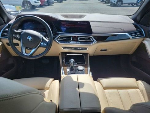 Used 2019 BMW X5 xDrive40i w/ Executive Package image 21