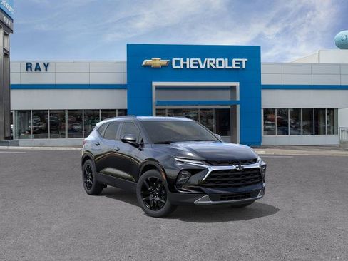 New 2026 Chevrolet Blazer LT w/ Convenience Package AWD/4WD image 37