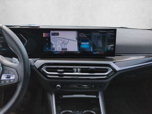 Used 2023 BMW 330i Sedan w/ Driving Assistance Package RWD image 15