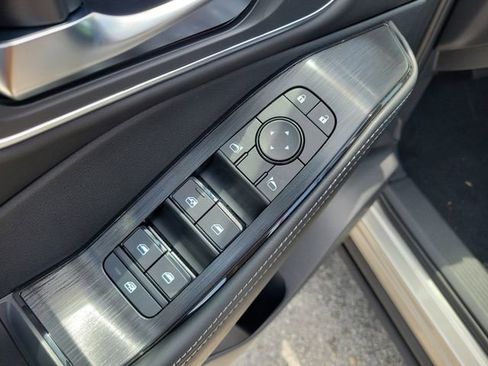New 2026 Nissan Rogue Platinum AWD/4WD image 17