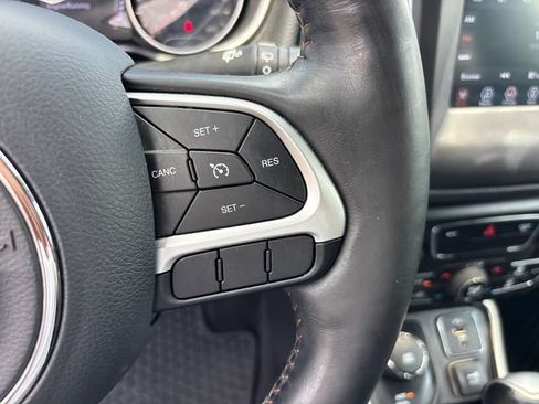 Used 2019 Jeep Compass Latitude w/ Cold Weather Group AWD/4WD image 20