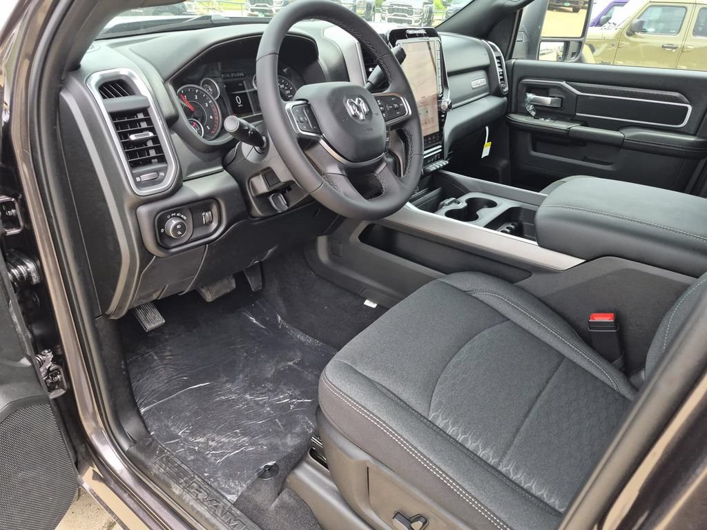 New 2026 RAM 3500 Lone Star AWD/4WD image 11