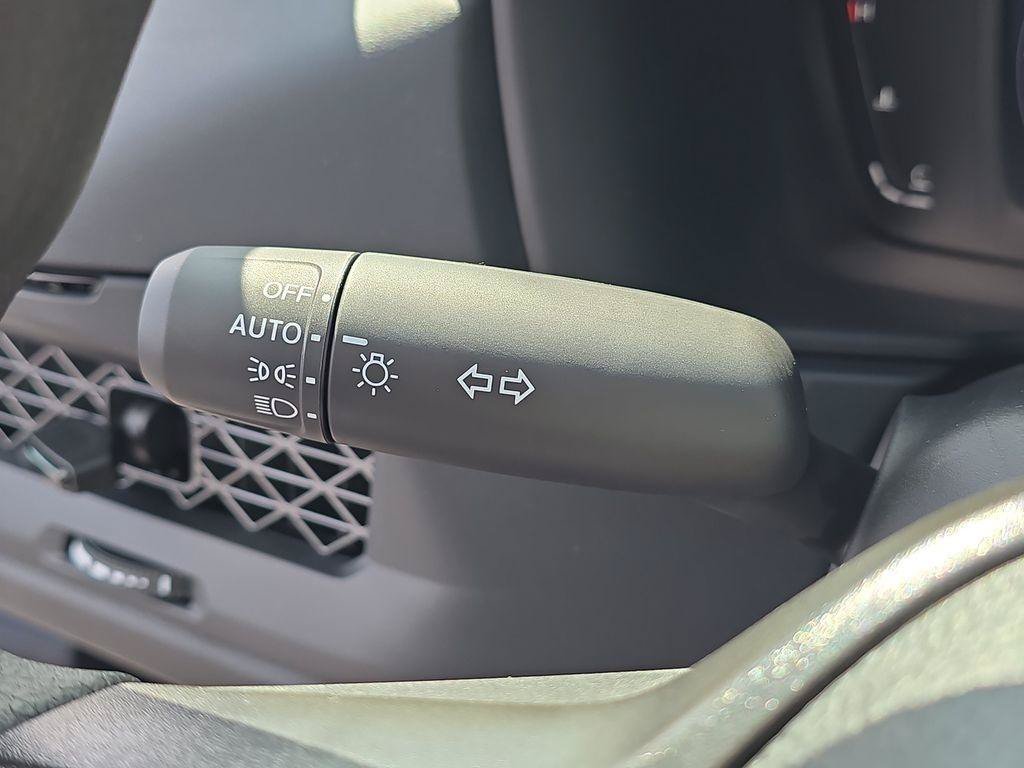 New 2026 Honda Accord LX image 13