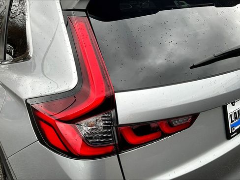 Used 2025 Honda CR-V Sport-L image 32