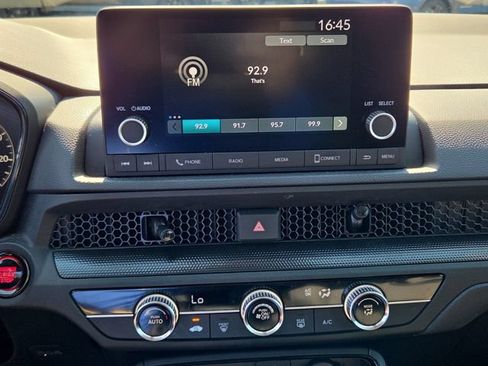 Used 2025 Honda CR-V LX image 21