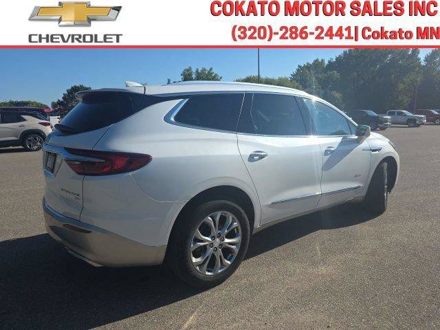 Used 2018 Buick Enclave Avenir w/ Avenir Technology Package AWD/4WD image 7