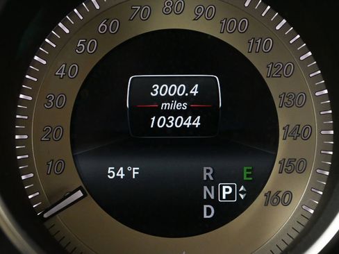 Used 2016 Mercedes-Benz E 350 Sedan image 12