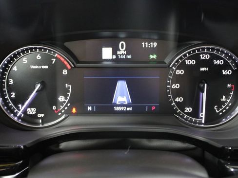 Used 2025 Cadillac XT6 Premium Luxury image 38