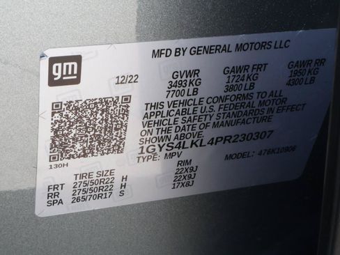 Used 2023 Cadillac Escalade ESV Premium Luxury w/ Performance Package AWD/4WD image 29