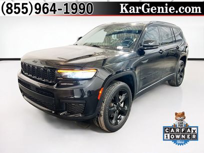 Used 2022 Jeep Grand Cherokee L Laredo