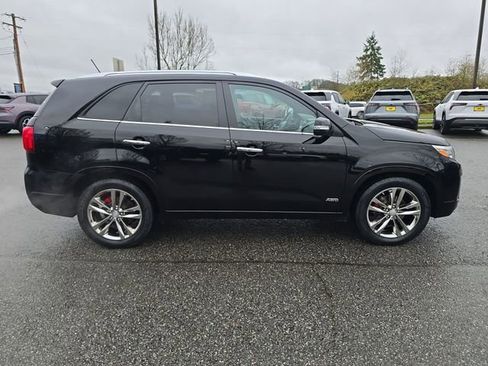 Used 2014 Kia Sorento SX image 7