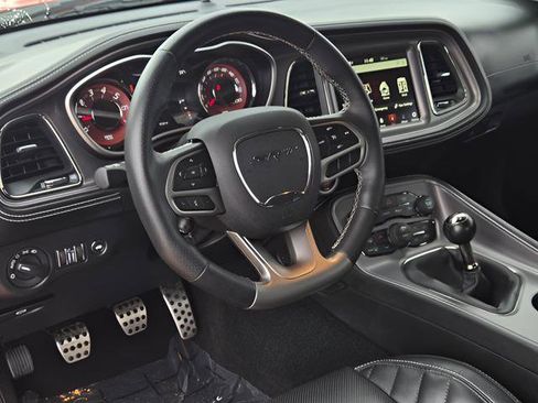 Used 2023 Dodge Challenger SRT Hellcat w/ Driver Convenience Group image 20