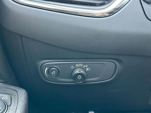Certified 2022 Chevrolet Equinox LT FWD image 18