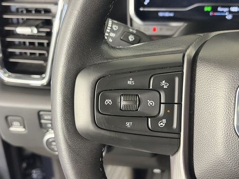 Used 2024 GMC Sierra 2500 Denali Ultimate AWD/4WD image 36