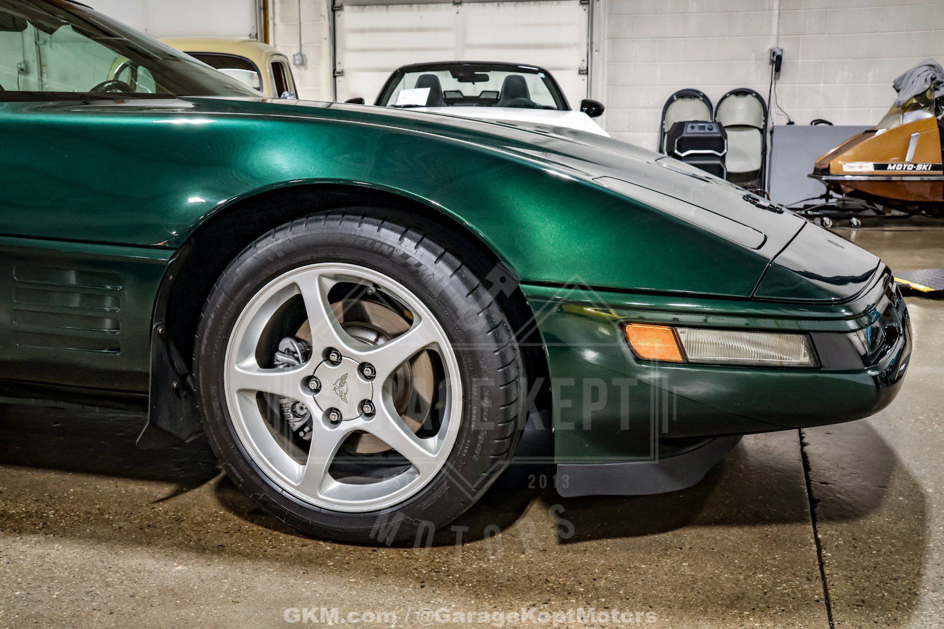 Used 1994 Chevrolet Corvette Coupe RWD image 54