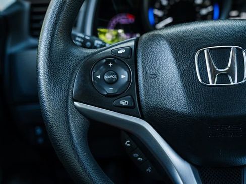 Used 2018 Honda Fit EX image 69