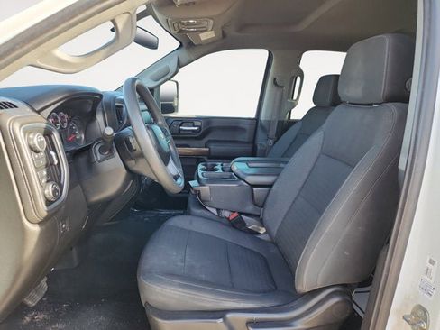 Used 2021 Chevrolet Silverado 2500 LT w/ Z71 Off-Road Package image 9