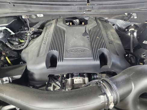 Used 2020 Ford Expedition Max Limited image 30