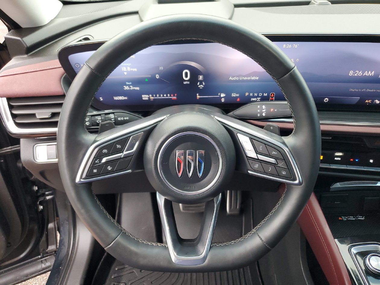 Used 2025 Buick Envision Sport Touring AWD/4WD image 20
