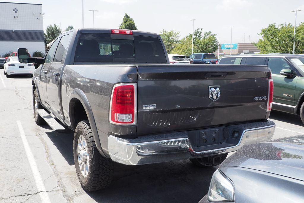 Used 2017 RAM 2500 Laramie AWD/4WD image 3