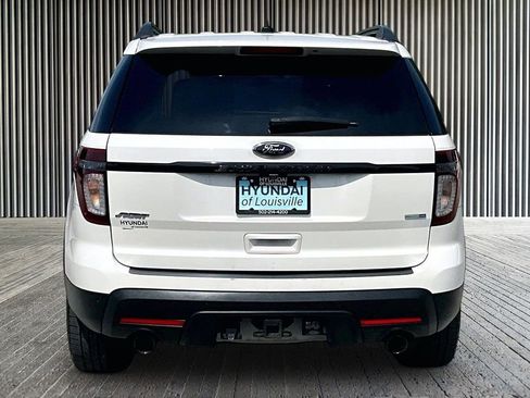 Used 2015 Ford Explorer Sport w/ Equipment Group 401A AWD/4WD image 5