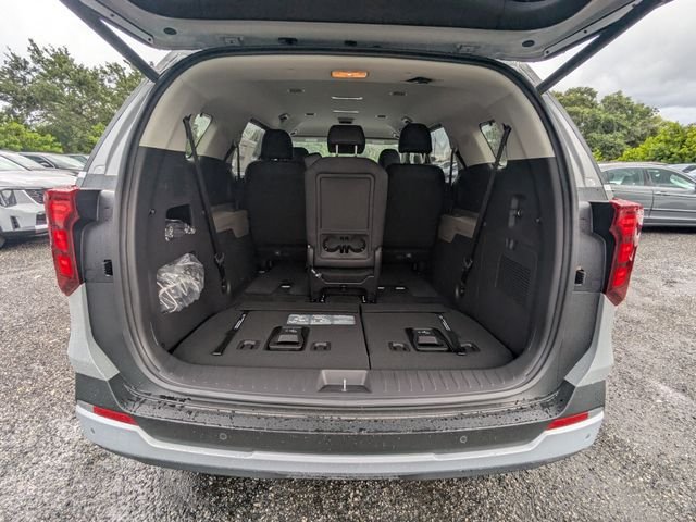 New 2027 Kia Carnival EX FWD image 13