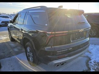 Used 2025 Chevrolet Traverse LT video 2