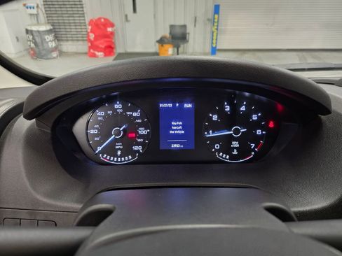 Used 2025 RAM ProMaster 2500 w/ Convenience Group image 21