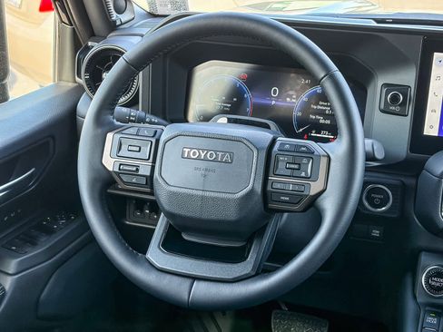 Used 2025 Toyota Land Cruiser w/ Premium Package image 14