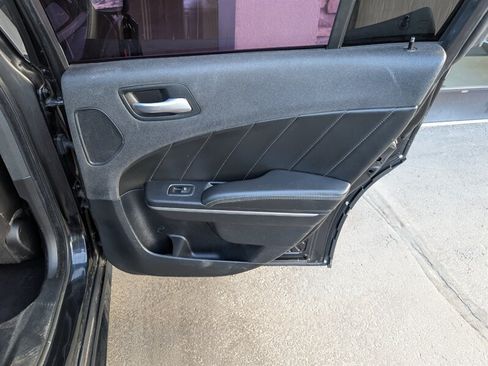 Used 2018 Dodge Charger SRT Hellcat w/ Harman/Kardon Audio Group RWD image 28