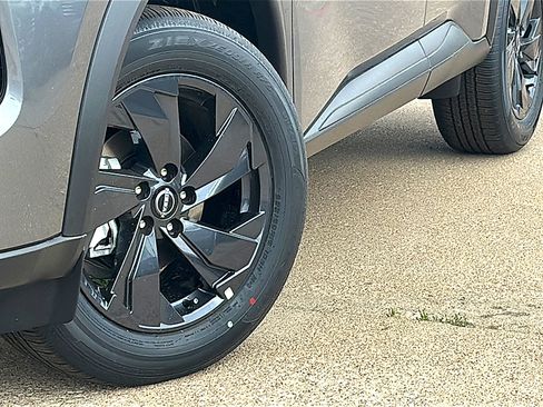 New 2026 Nissan Rogue SV image 3