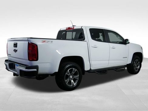 Used 2016 Chevrolet Colorado Z71 AWD/4WD image 9